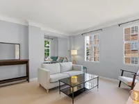 Недвижимость Kings Court South, Chelsea: 5
