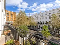 Недвижимость Walton Place: 2