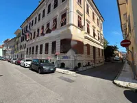 Недвижимость Квартира на ул. Карло Фаветти: 2