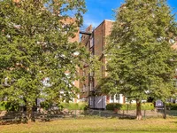 Недвижимость Arlington Park Mansions, Sutton Lane North: 5
