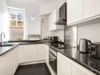 Недвижимость Arlington Park Mansions, Sutton Lane North: 9