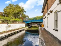 Недвижимость Atherstone Court, Delamere Terrace: 4