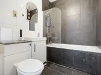 Недвижимость Gallery Apartments, 331 Commercial Road: 6