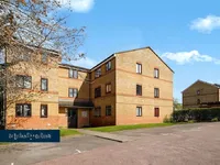 Недвижимость Draycott Close, Cricklewood: 2