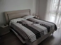 Недвижимость Трехкомнатная квартира центр: 5