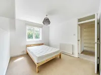 Недвижимость St. Saviours Estate, Southwark: 1