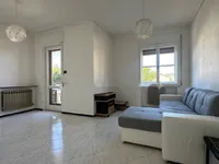 Недвижимость Четырехкомнатная в центре Горице: 4