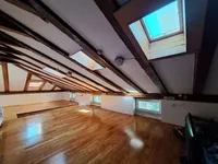 Недвижимость Трёхкомнатная квартира в центре: 2