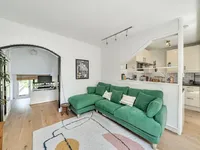 Недвижимость Highgate Hill: 1