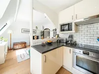 Недвижимость Highgate Hill: 9