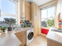 Недвижимость Cathcart Road: 8