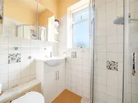 Недвижимость Cathcart Road: 10