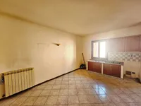 Недвижимость Двухкомнатная квартира в Центре: 4