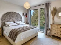 Недвижимость Single house 6 rooms: 3