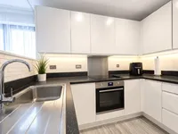 Недвижимость Acton Lane: 6