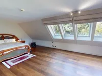 Недвижимость Attic flat 7 rooms: 3