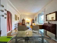 Недвижимость Трехкомнатная квартира в центре города Гориция: 2