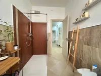 Недвижимость Трехкомнатная квартира в центре города Гориция: 16