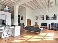 Недвижимость Apartment 6 rooms: 4