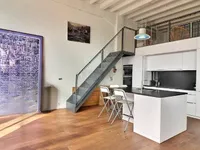 Недвижимость Apartment 6 rooms: 6