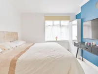 Недвижимость Бреймар Авеню, Ниисден, Лондон: 3