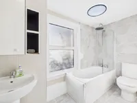 Недвижимость Дом на Дэнмарк Роуд, Лондон: 3