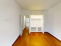 Недвижимость Apartment 8 rooms: 4