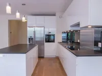 Недвижимость Apartment 8 rooms: 9