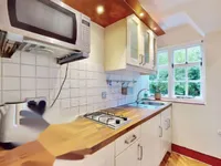 Недвижимость Эрскин Хилл, Хэмпстед Гарден Саберб: 7