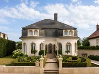 Недвижимость Villa 5 bedrooms for sale in Alzingen: 1