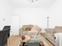 Недвижимость Сильвестер Пасс, Хакни Е8: 6