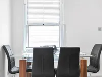 Недвижимость Сильвестер Пасс, Хакни Е8: 12