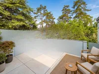 Недвижимость Single house 10 rooms: 4