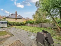 Недвижимость Переулок Святого Джеймса: 2