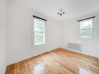 Недвижимость Переулок Святого Джеймса: 12