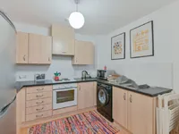 Недвижимость Саламанкская площадь: 3