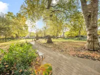 Недвижимость Корт Рассел на Вобурн Плейс: 1