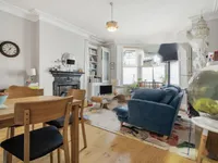 Недвижимость Дентон Роуд Н8: 1