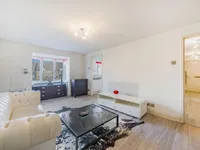 Недвижимость Кресент Стивенсона, Лондон: 10