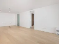 Недвижимость Двухкомнатная квартира в Центре: 15
