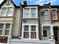 Недвижимость Ингэм Роуд, Харлсден NW10: 4