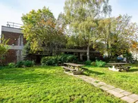 Недвижимость Дом на Пирскрофт Роуд: 2