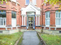 Недвижимость Мансарды на Ферм Парк Роуд: 4