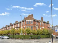 Недвижимость Мансарды на Ферм Парк Роуд: 8