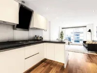 Недвижимость Коммершл Роуд, Лондон: 1