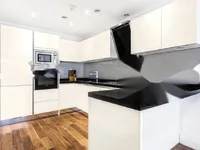 Недвижимость Коммершл Роуд, Лондон: 9