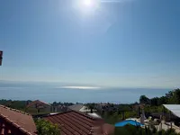 Недвижимость Трёхкомнатная квартира в центре: 2