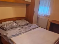 Недвижимость Трёхкомнатная квартира в центре: 13