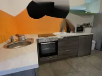 Недвижимость Двухкомнатная квартира в Центре: 6