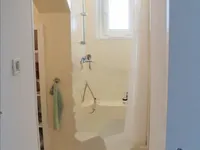 Недвижимость Двухкомнатная квартира в центре: 6